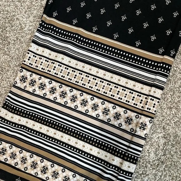 C EST. 1946 Women’s wide leg pants - Picture 3 of 6